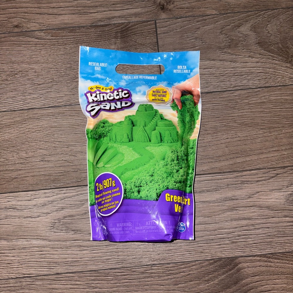 3 for 15$ - Sealed 2lb Kinetic Sand Green Play Set